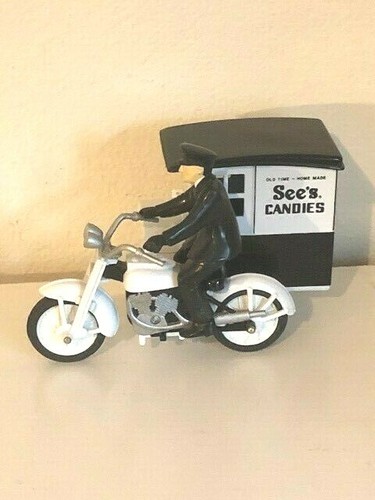 Vintage see candies diecast - vintage,
