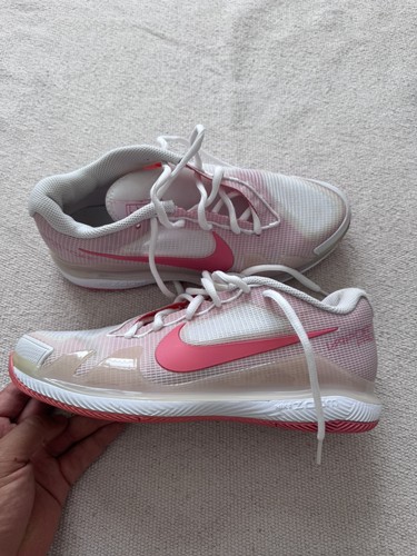 Nike tennis womens size 5 - nike,