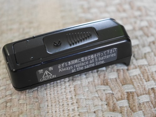 Nikon 800 clip battery - nikon,