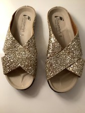 BIOCOMFORT GORGEOUS GOLD SPARKLE SLIDER SANDALS (MADE IN SPAIN) SIZE 3 (36)