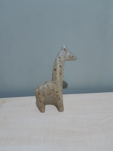 Small giraffe ornament - small,
