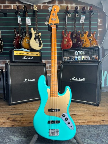 Squier 40th anniversary satin - 40th,