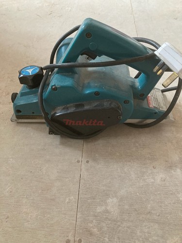 Makita electric planer 240v - makita,