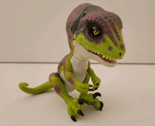 Fingerlings untamed stealth - untamed,