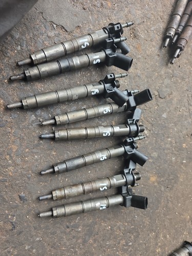 Bmw diesel fuel injector - 2.0,