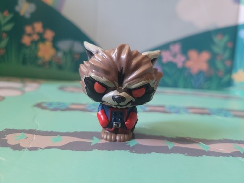 Rocket raccoon funko - raccoon,