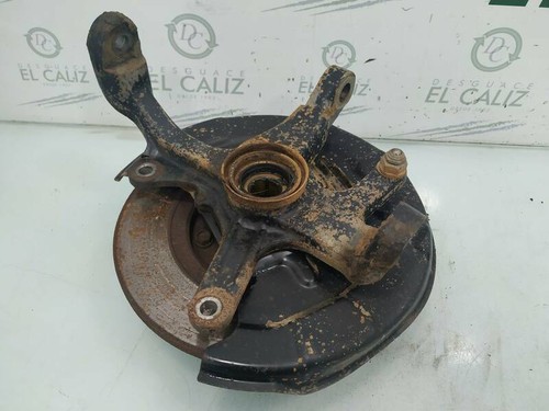 Front left wheel hub - left,