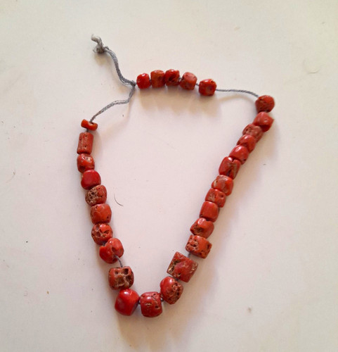 Antique genuine coral - , beads