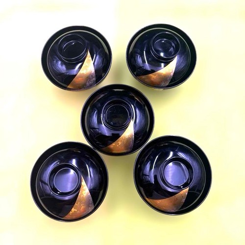 Black lacquer gold lidded - lacquer, bowl