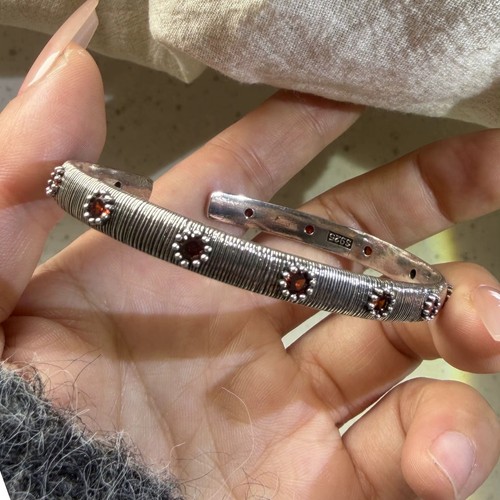 Solid 925 sterling silver - 925,