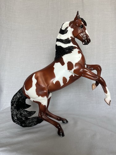 Breyer picasso mustang - breyer,