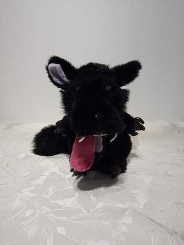 Black wolf plush - ,
