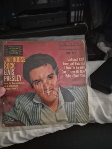 Elvis presley jailhouse rock - elvis,