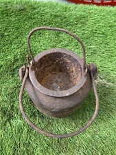 Vintage cast iron - cast,