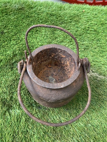 Vintage cast iron glue - vintage,
