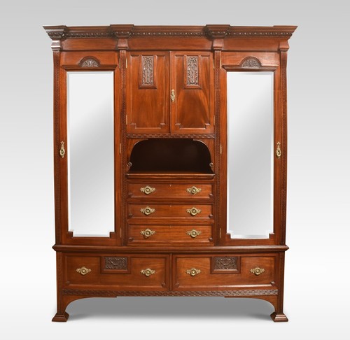Carved mahogany compactum - carved,