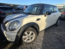 Mini Cooper R56 Pepper White