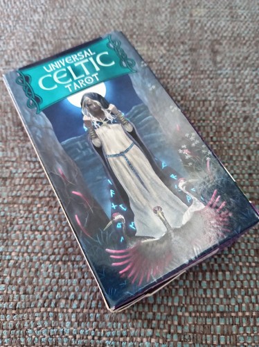 Total tarot universal celtic - tarot,
