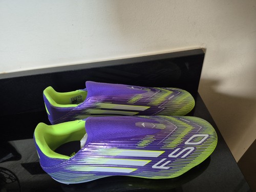 F50 football boots laceless - football,