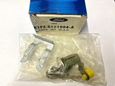 NOS BOXED FORD E1FZ-6121984-A
