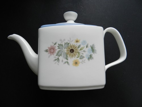 Royal doulton pastorale - royal,