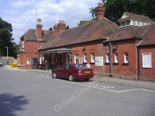Photo 6x4 oxshott - photo, station