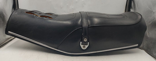 Saddle - saddle, (to
