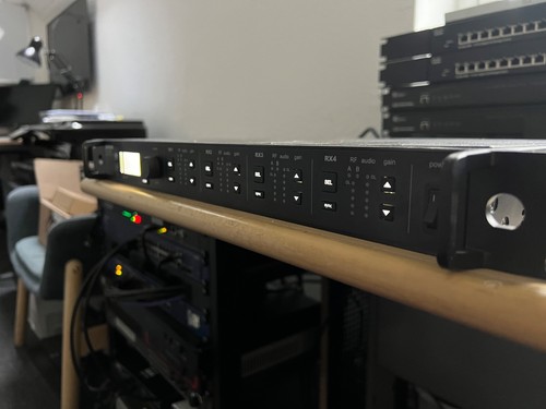 Shure ulxd4q quad channel - shure,
