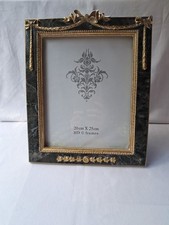 Heavy Wood Photo Frame Marble Effect And Gold Paint Decoration 20x25 Cm
