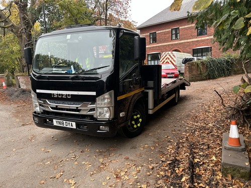 Isuzu recovery truck - recovery,