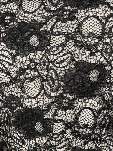 Metres black abstract - .7,