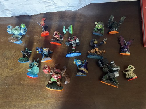 Skylanders figures job lot - figures,