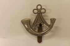 MILITARY BADGE OXFORDSHIRE & BUCKINGHAMSHIRE LIGHT INFANTRY 4CM X 4.75CM  (583)