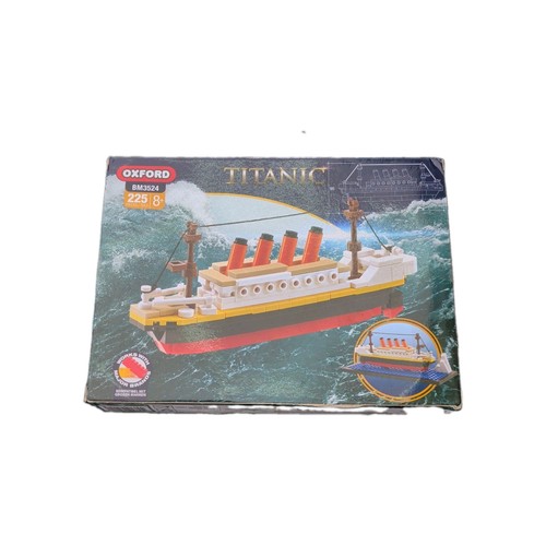 Titanic oxford 225 - ,