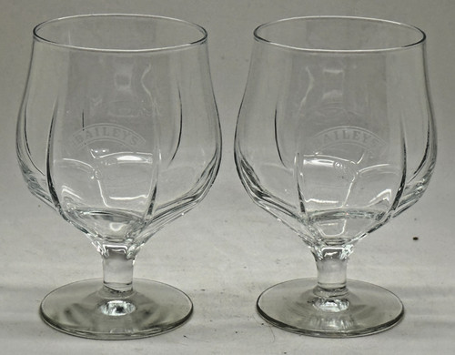 Pair baileys stemmed - baileys,