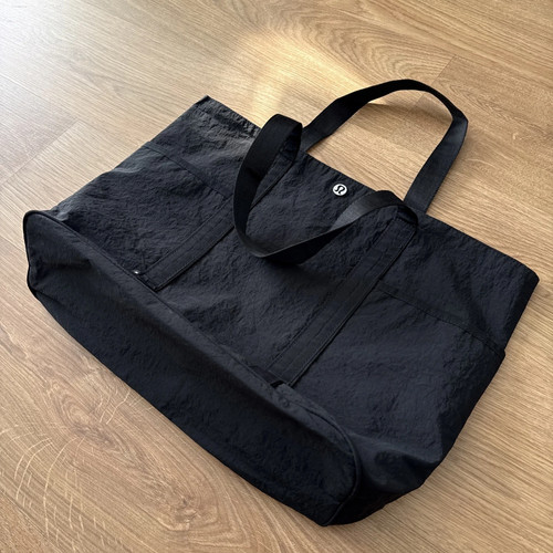 Lululemon daily multi pocket - lululemon, multi-pocket