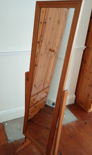 Pine mirror free standing