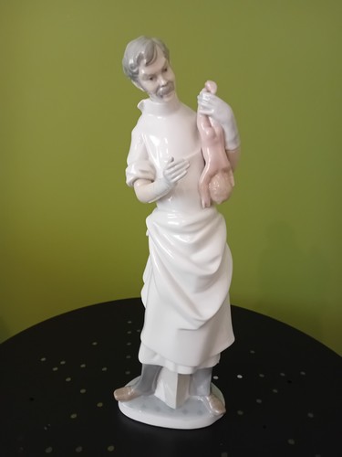 Vintage lladro obstetrician - -,