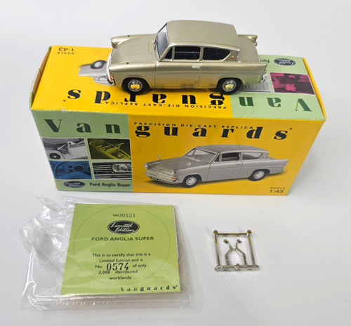 Lledo vanguards ford - vanguards, anglia