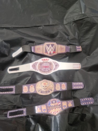 Wwe wrestling figure - wwe,