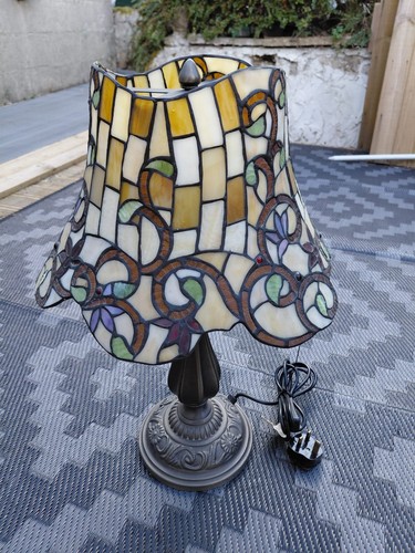 Tiffany style art table lamp - tiffany,