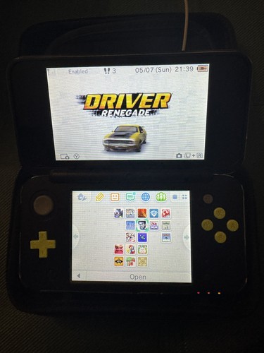 Nintendo 2ds region free - 2ds,