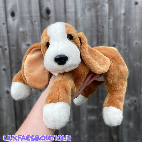 Vintage 1990s pms - 11", basset