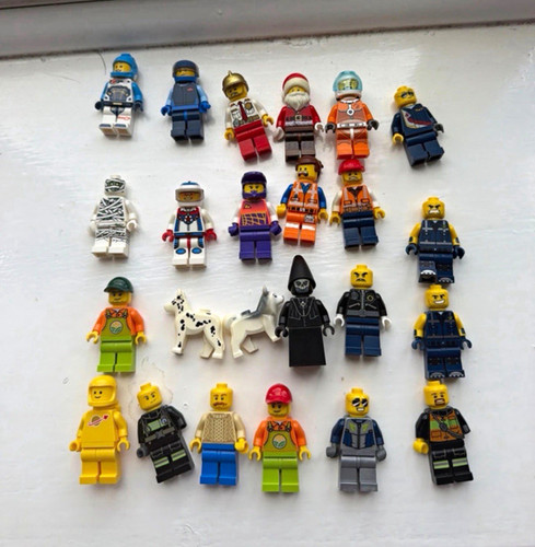 Lego minifigures mixed lot - mixed,