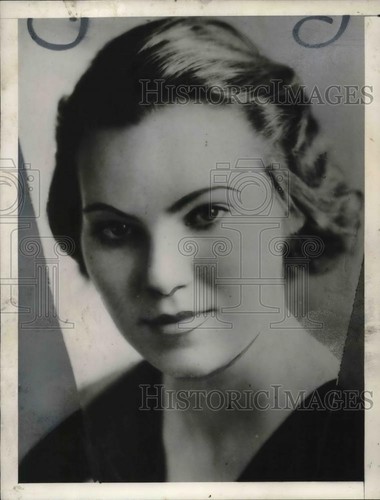 Press photo theresa larkin - theresa,