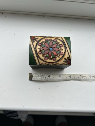 Wooden engraved trinket box - engraved,