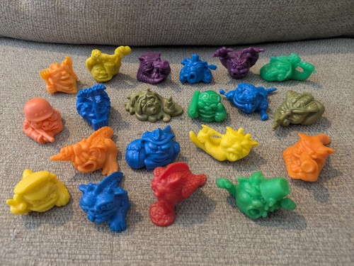 Bundle vintage mini boglins - of,