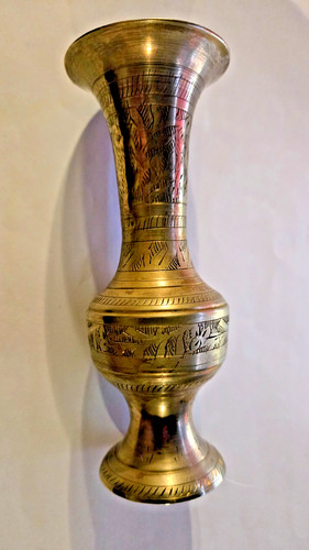 Vintage brass bud vase - vintage🌻brass, 1960