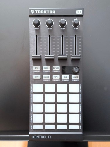 Native instruments traktor - instruments,