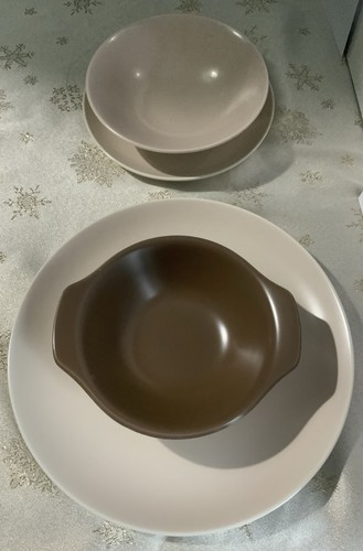 Poole pottery twintone piece - twintone,